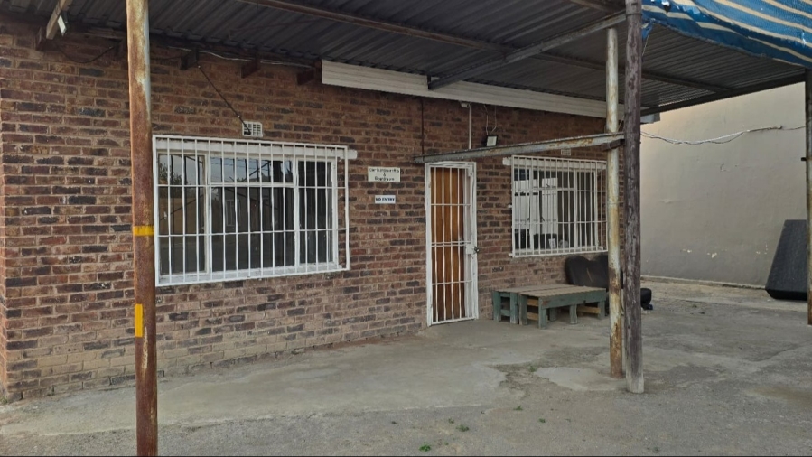 Commercial Property for Sale in Koffiefontein Free State